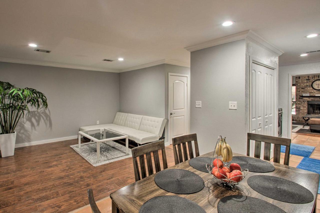 2-Story Pensacola Home With Game Room And Private Yard Exterior foto